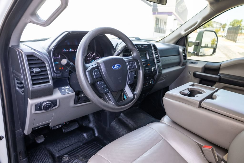 Used 2019 Ford F350 XL w/ Power Equipment Group RWD image 9