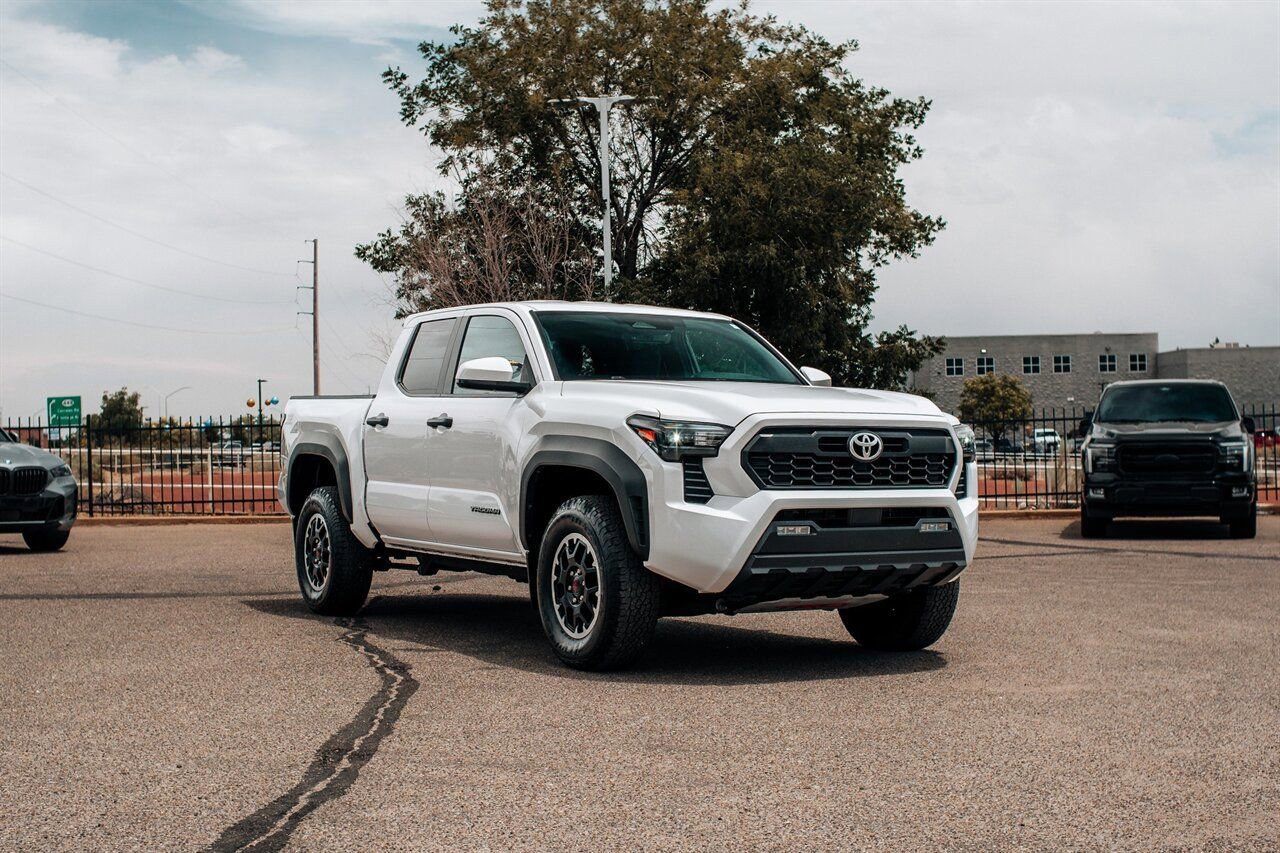 Used 2024 Toyota Tacoma TRD Off-Road AWD/4WD image 1