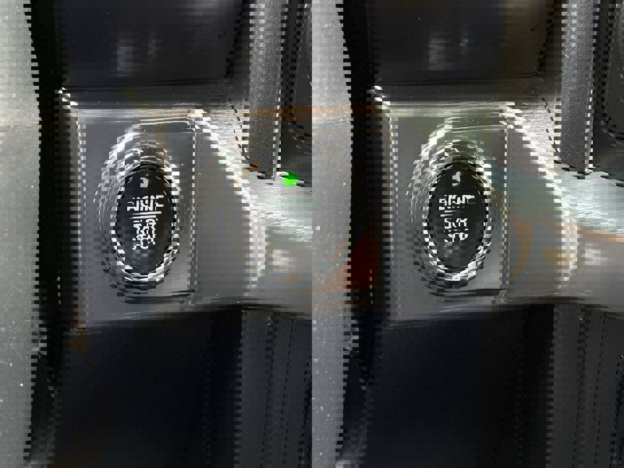 Used 2022 Ford F150 Lariat image 19