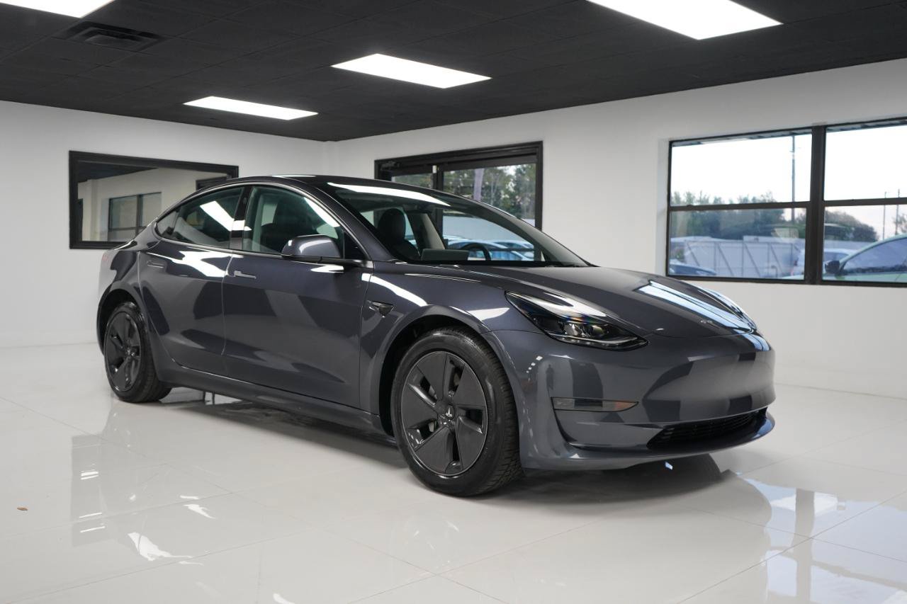 Used 2023 Tesla Model 3 Standard Range RWD image 6