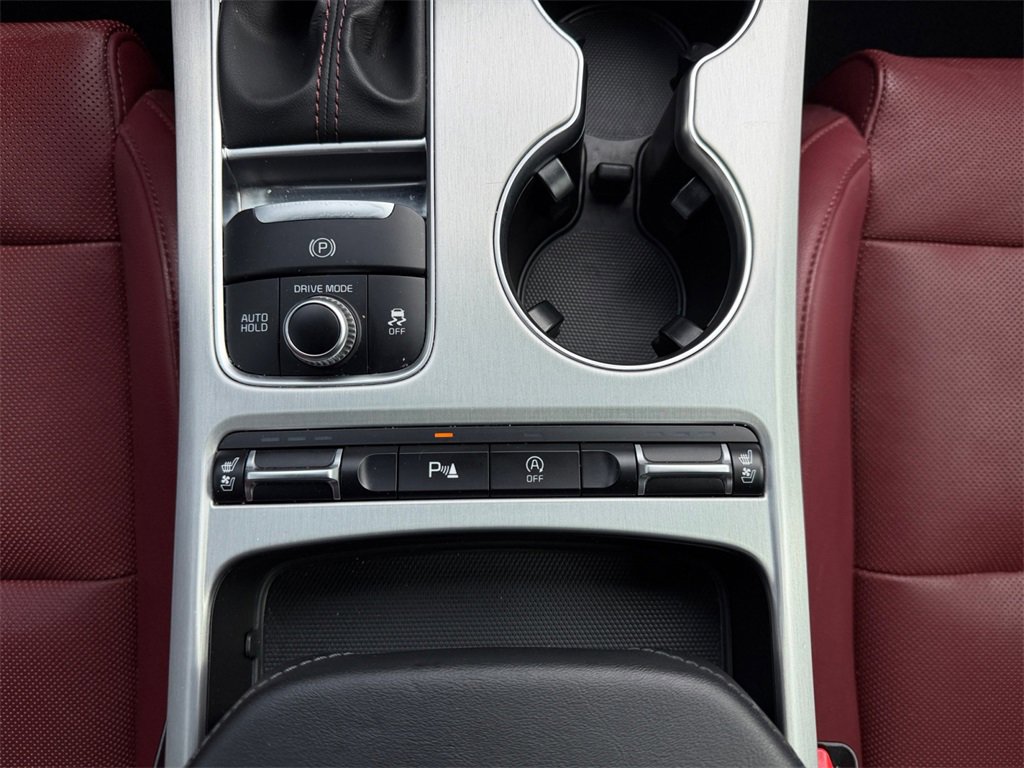 Used 2019 Kia Stinger GT1 image 14