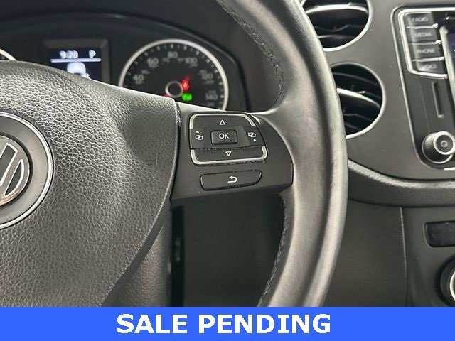 Used 2017 Volkswagen Tiguan Limited w/ Premium Package image 9
