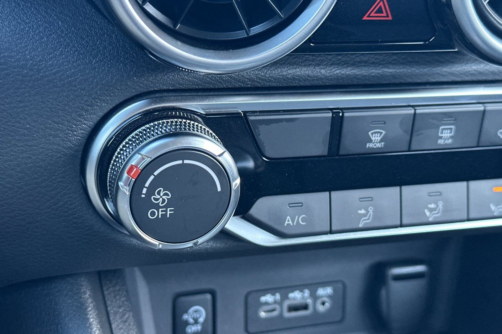 Certified 2025 Nissan Sentra SV w/ Trunk Package image 29