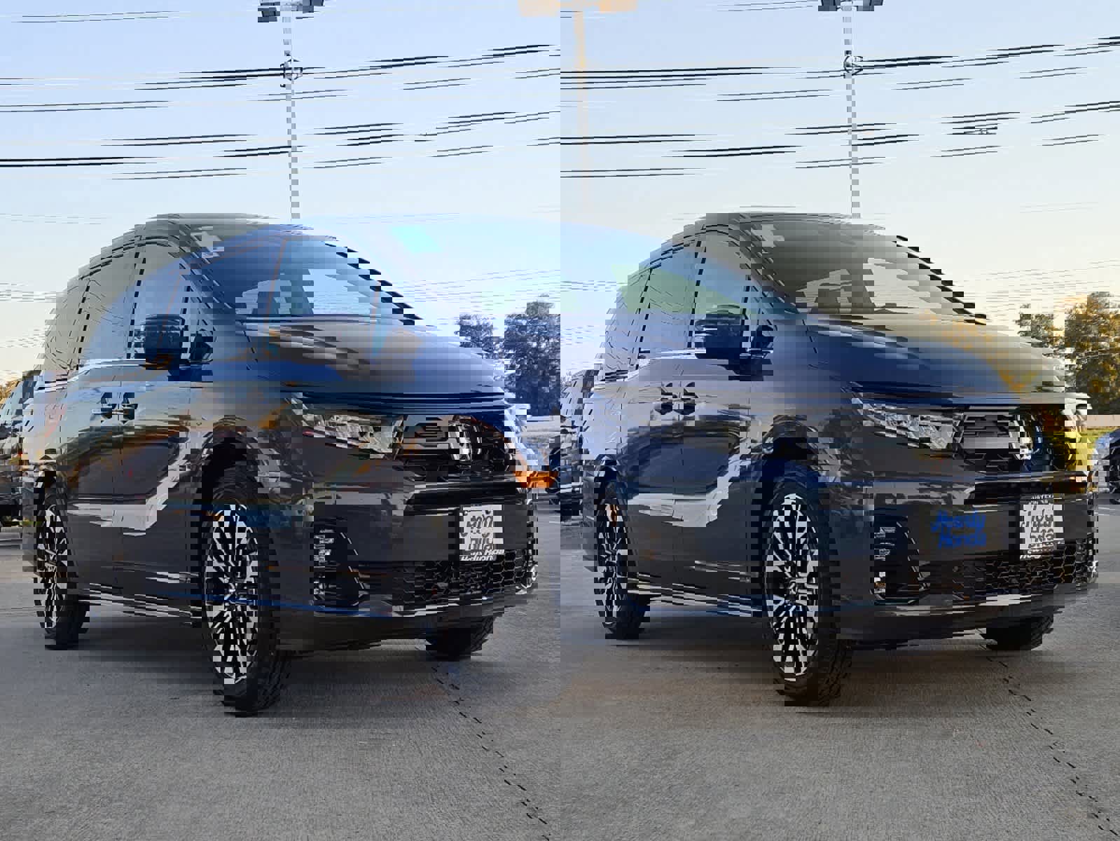 New 2026 Honda Odyssey Elite image 3