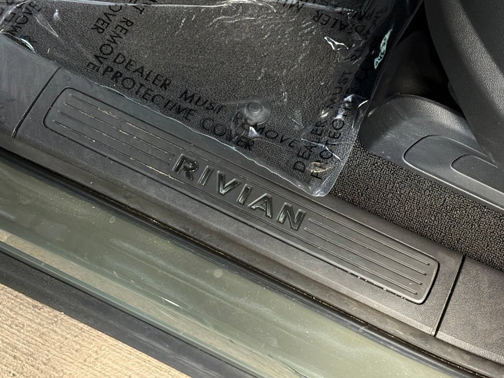 Used 2023 Rivian R1S Launch Edition AWD/4WD image 20