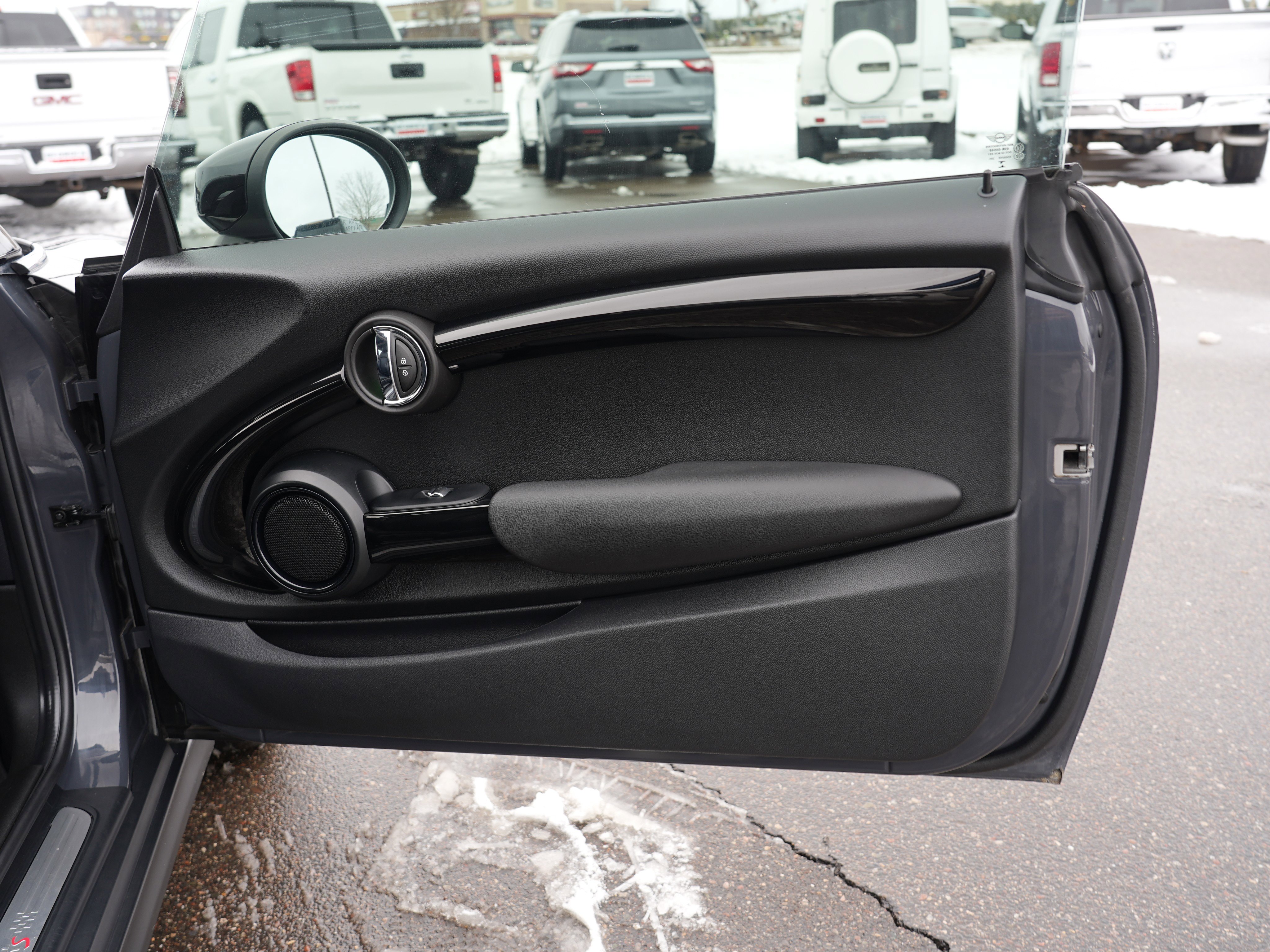 Used 2020 MINI Cooper S FWD image 15