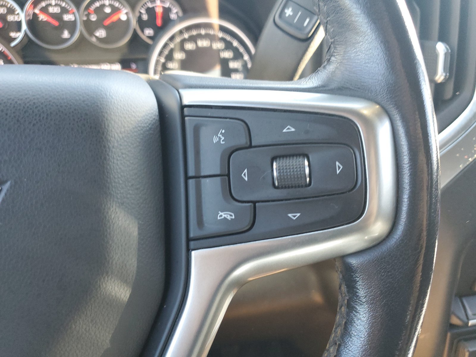Used 2021 Chevrolet Silverado 1500 RST w/ Z71 Off-Road Package AWD/4WD image 22