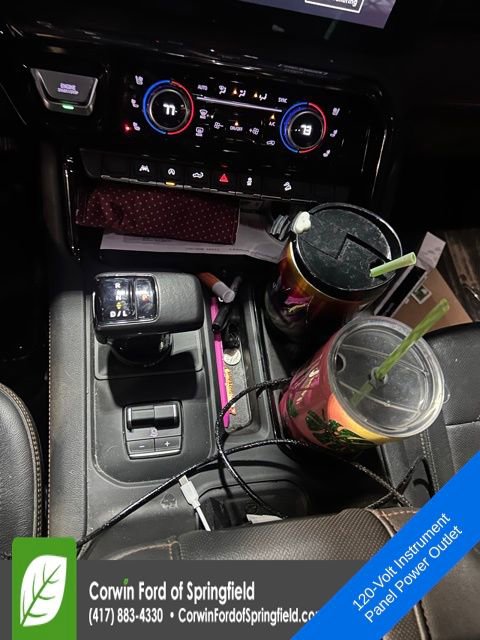 Used 2022 GMC Sierra 1500 AT4 w/ AT4 Preferred Package image 15