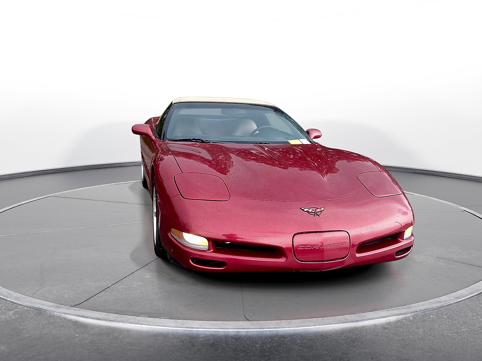 Used 2001 Chevrolet Corvette Convertible w/ Preferred Equipment Group2 RWD video 2