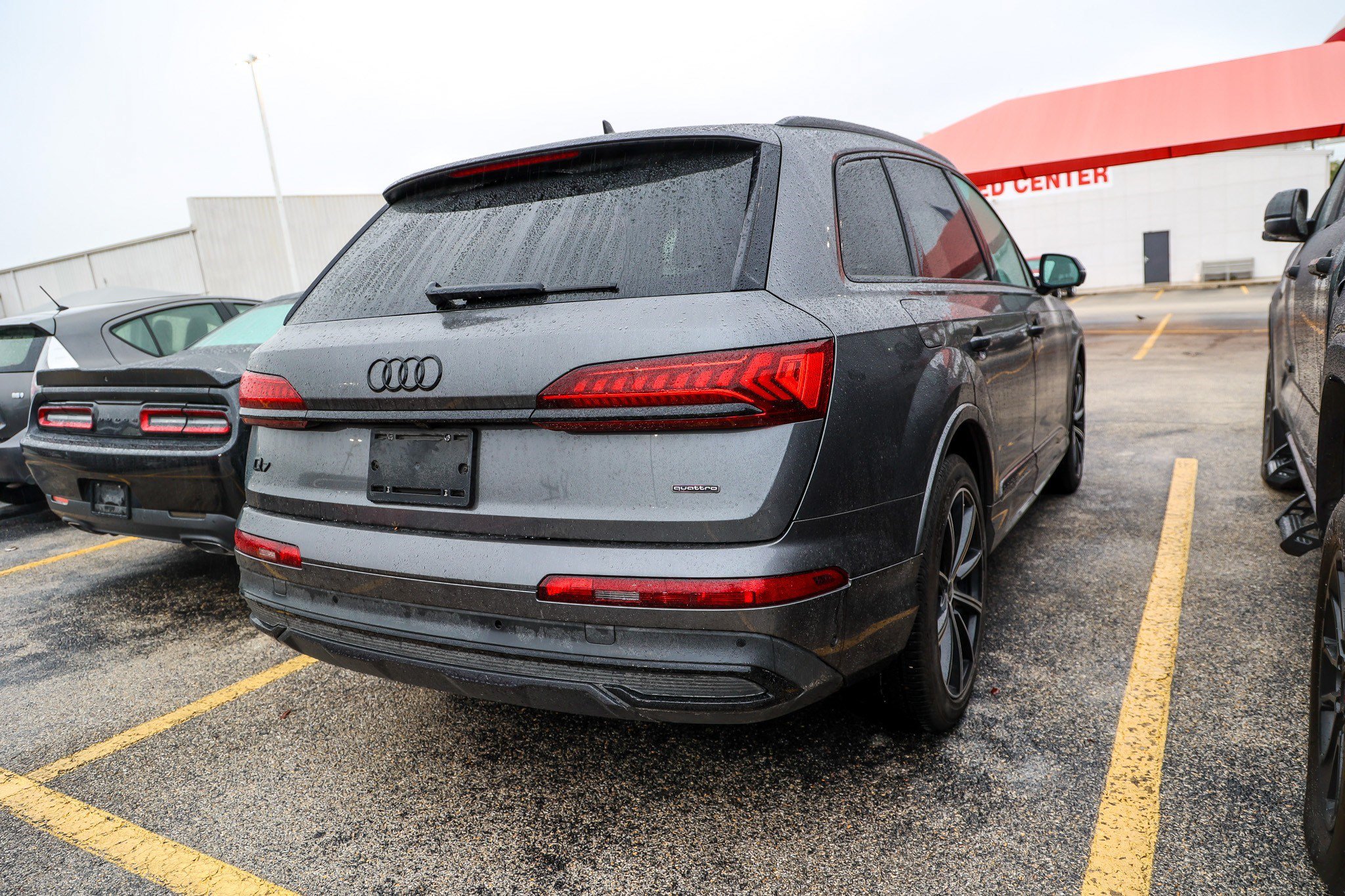 Used 2022 Audi Q7 3.0T Premium Plus w/ Premium Plus Package AWD/4WD image 8