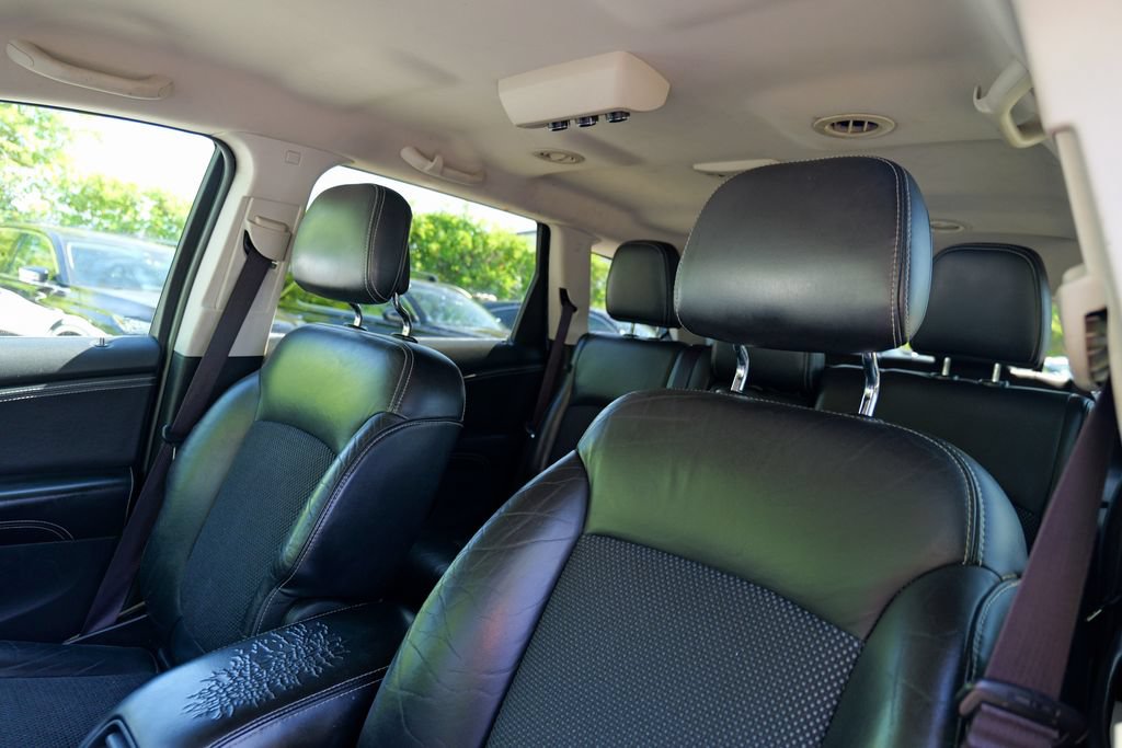 Used 2015 Dodge Journey Crossroad w/ Flexible Seating Group AWD/4WD image 22