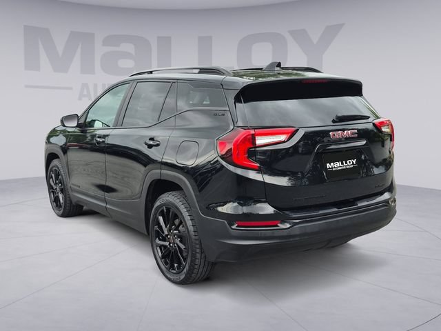 Certified 2023 GMC Terrain SLE w/ Driver Convenience Package AWD/4WD image 3