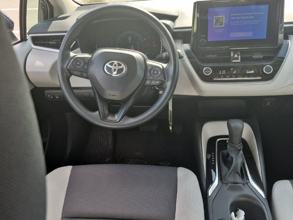 Used 2026 Toyota Corolla LE FWD image 14
