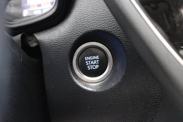 Used 2022 Toyota Corolla Cross LE w/ Moonroof Package FWD image 18