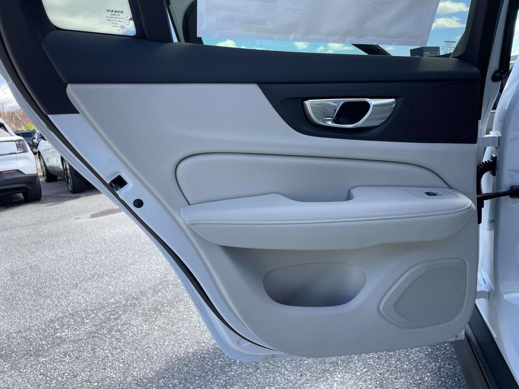 New 2026 Volvo V60 B5 Cross Country Plus w/ Protection Package Premier AWD/4WD image 2