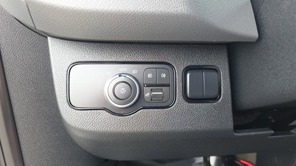 Used 2020 Mercedes-Benz Sprinter 3500 image 13