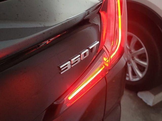 Certified 2023 Cadillac XT4 Sport FWD image 8
