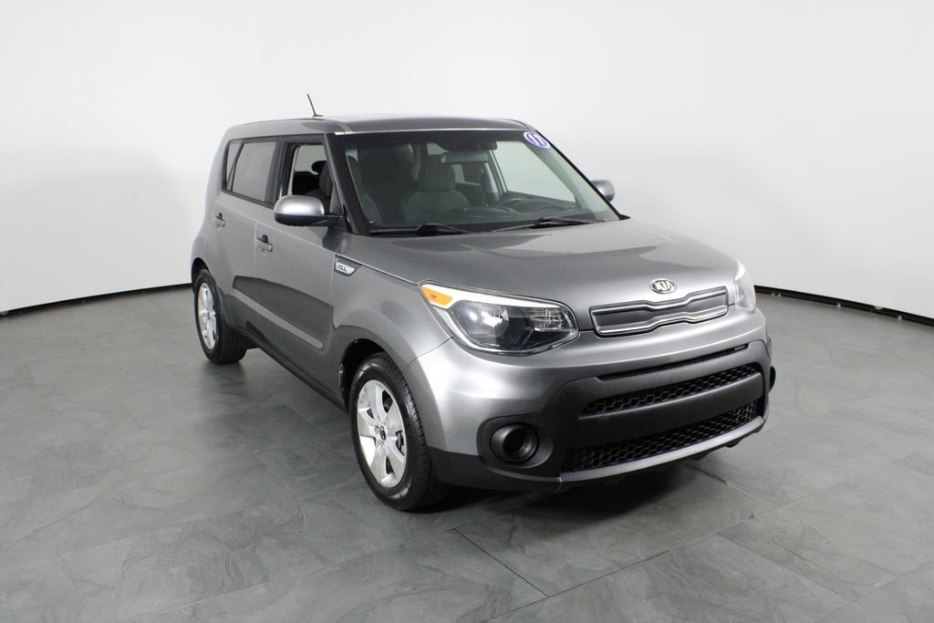Used 2017 Kia Soul image 4