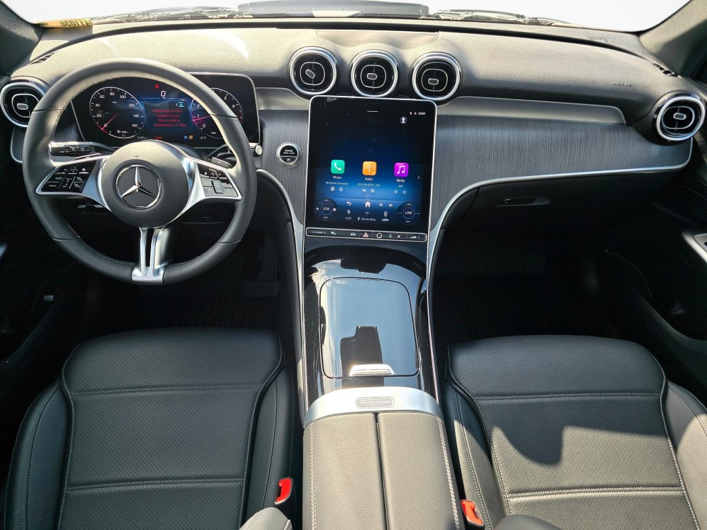 Used 2026 Mercedes-Benz GLC 300 4MATIC image 18