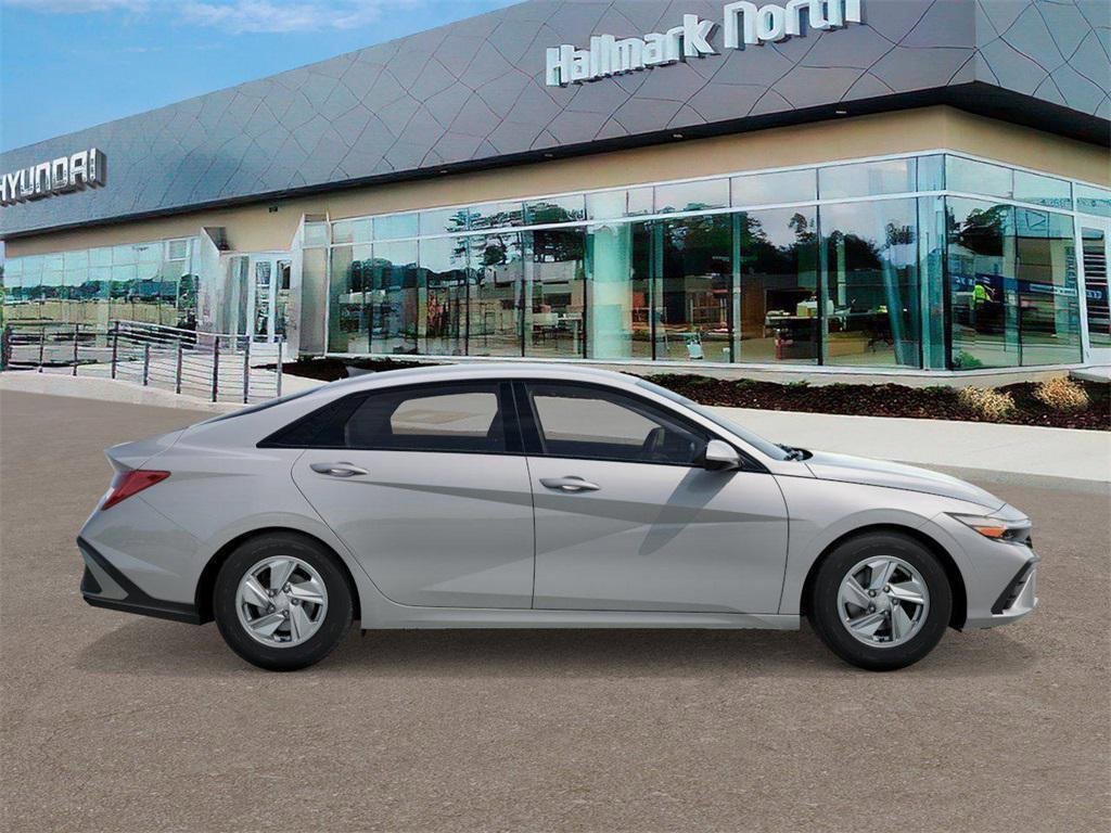 New 2026 Hyundai Elantra SE image 7