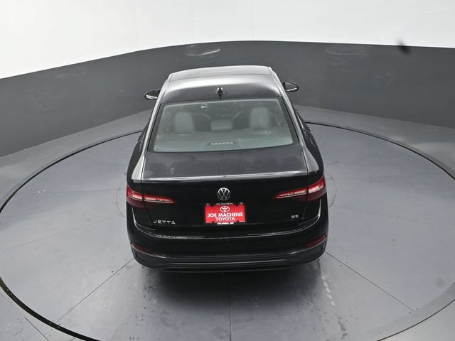 Used 2024 Volkswagen Jetta SE FWD image 28
