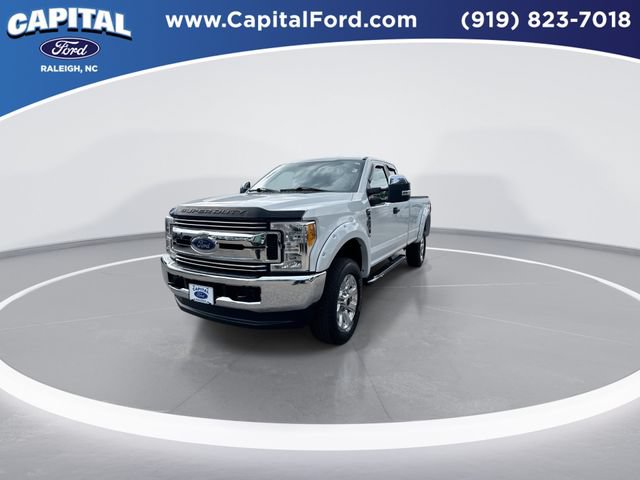 Used 2017 Ford F250 XL w/ Power Equipment Group AWD/4WD image 4