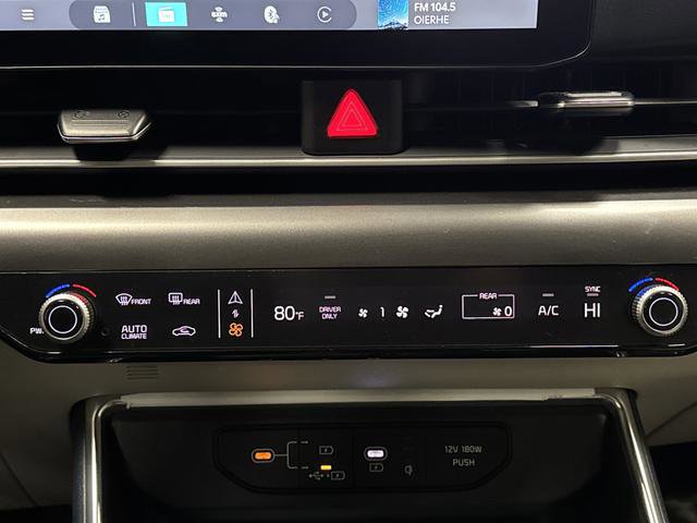 Used 2025 Kia Carnival SX image 21