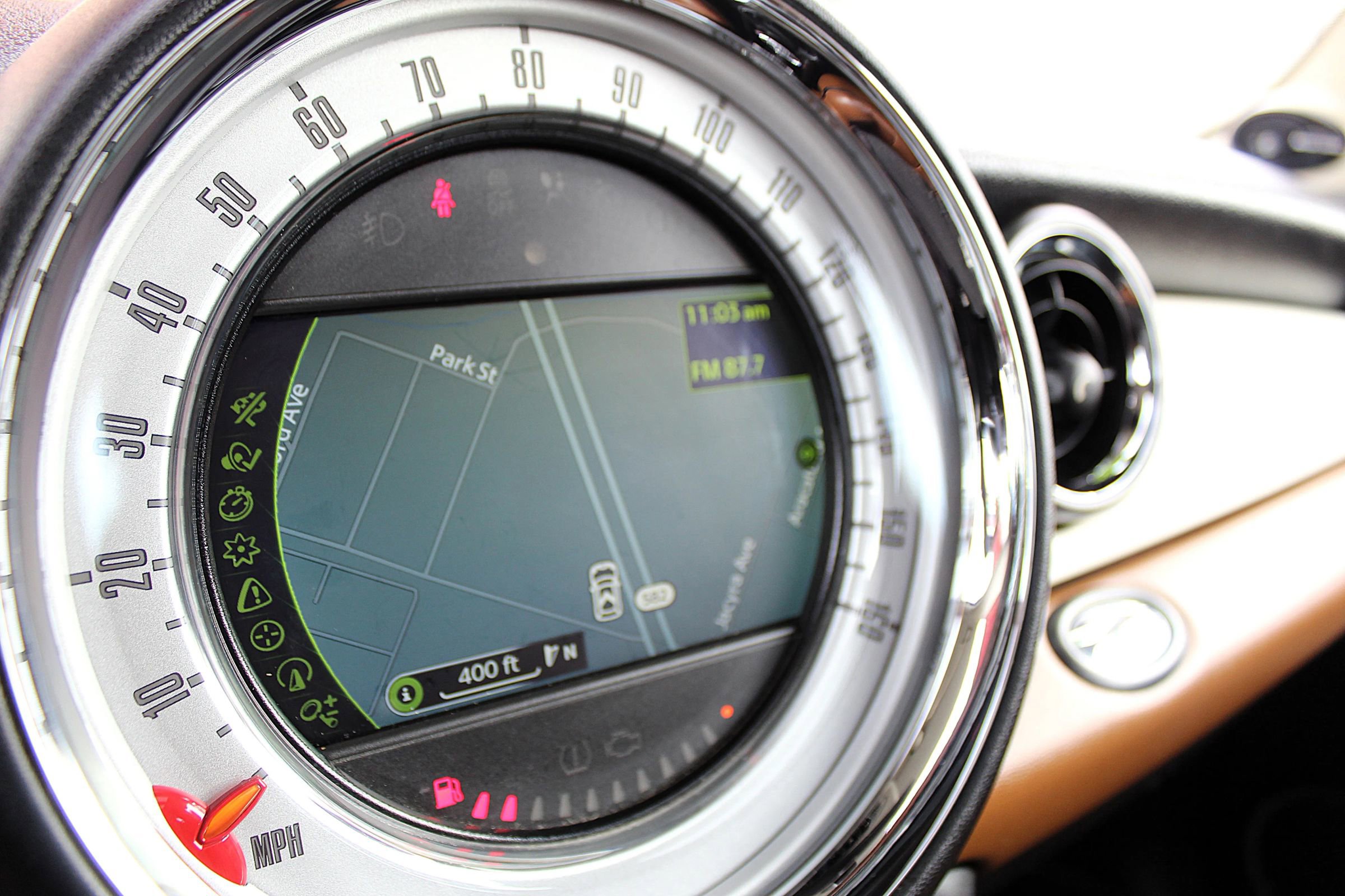 Used 2014 MINI Cooper Clubman S image 16