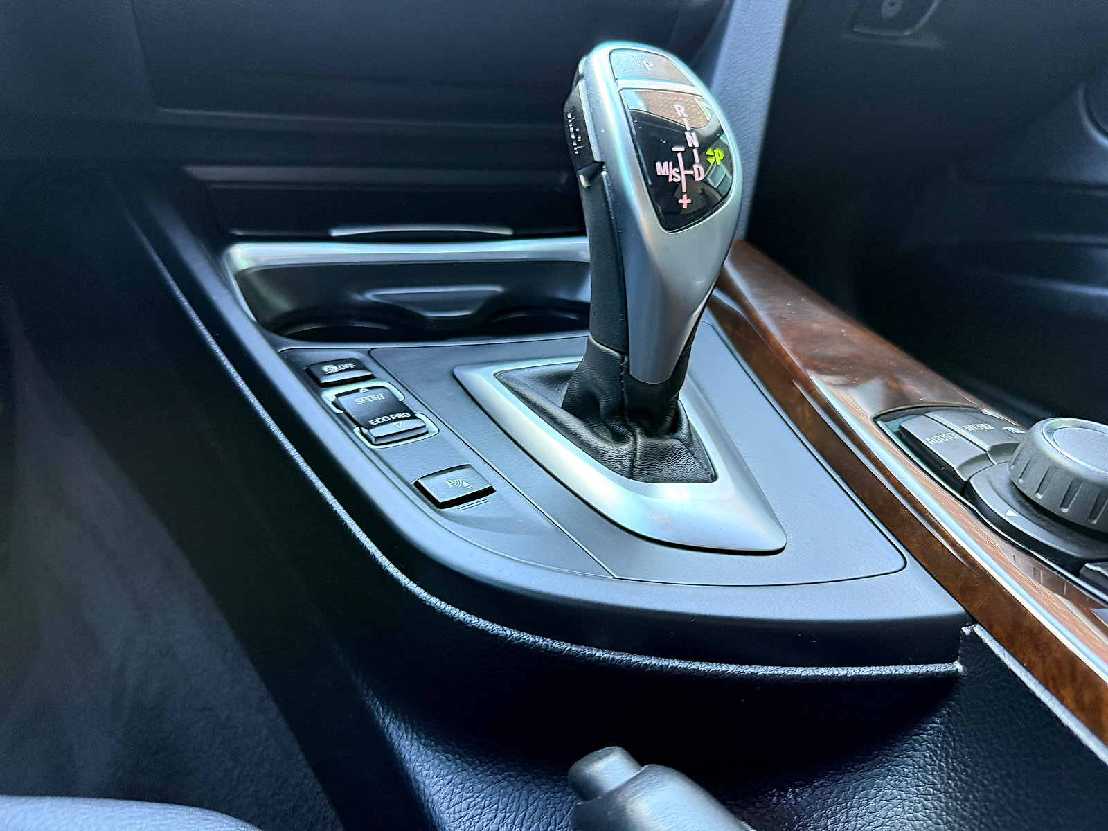 Used 2015 BMW 335i Gran Turismo xDrive AWD/4WD image 21