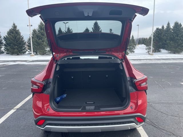 New 2026 Chevrolet Trax LT w/ Driver Confidence Package FWD image 25