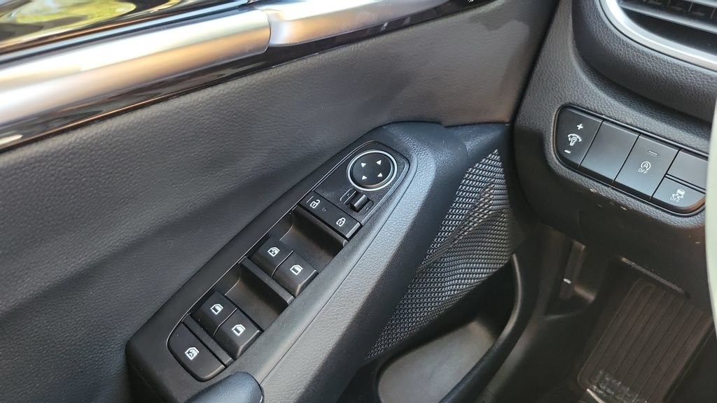 Used 2026 Kia Seltos EX FWD image 19