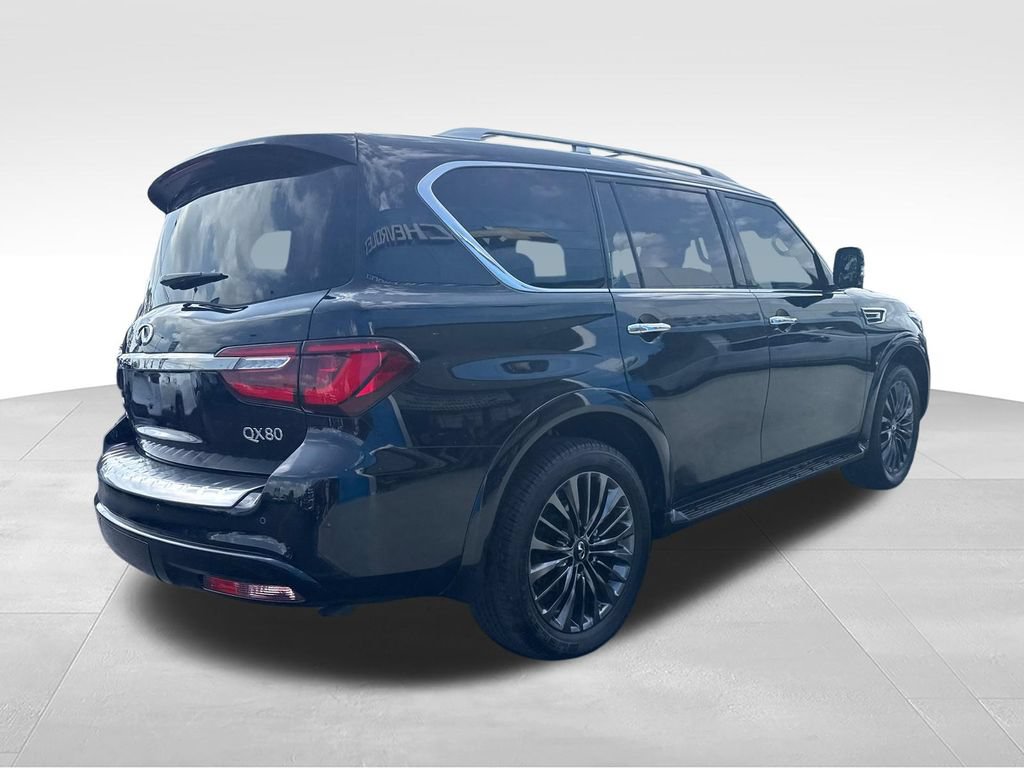 Used 2024 INFINITI QX80 Sensory AWD/4WD image 12