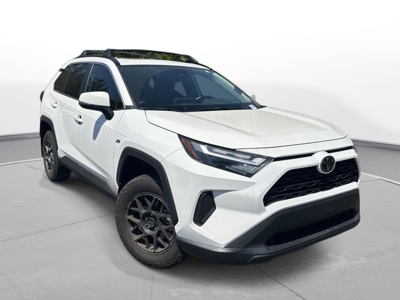 Certified 2024 Toyota RAV4 XLE w/ Convenience Package image 4