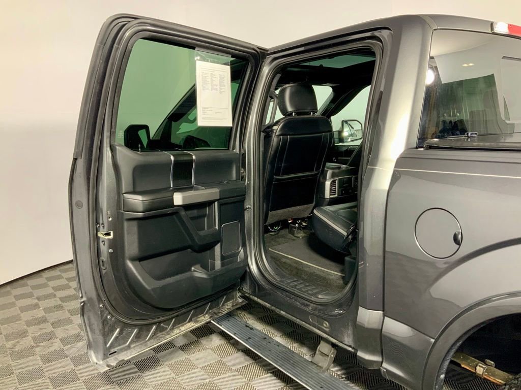 Used 2018 Ford F150 Platinum w/ Equipment Group 701A Luxury image 27