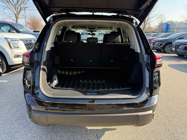 New 2026 Nissan Rogue SV image 10