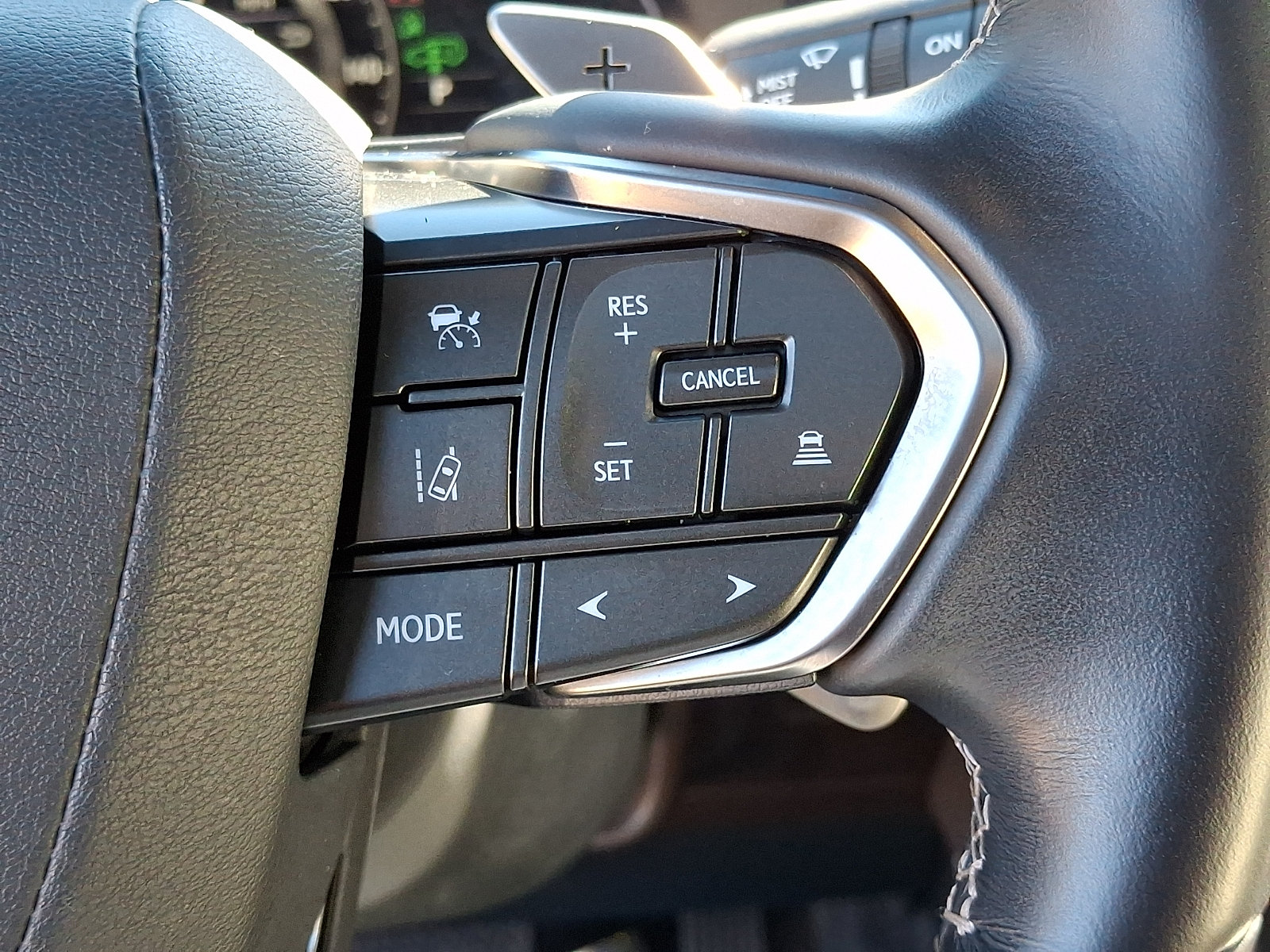 Certified 2023 Lexus LX 600 4WD w/ Appearance Package image 23