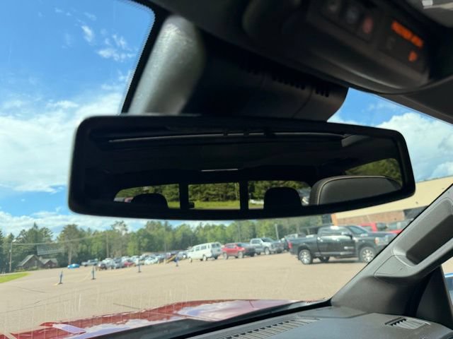 Used 2025 GMC Canyon Denali AWD/4WD image 34
