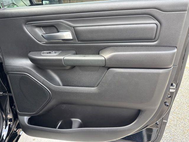 New 2026 RAM 1500 Classic Warlock image 28