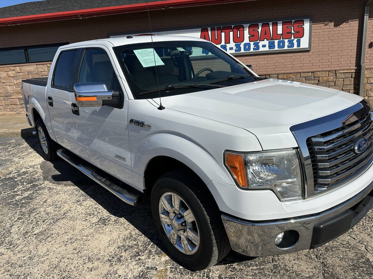 Used 2012 Ford F150 XLT w/ XLT Chrome Pkg image 3