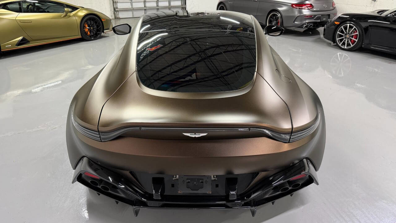 Used 2021 Aston Martin V8 Vantage Base 2dr Coupe image 13