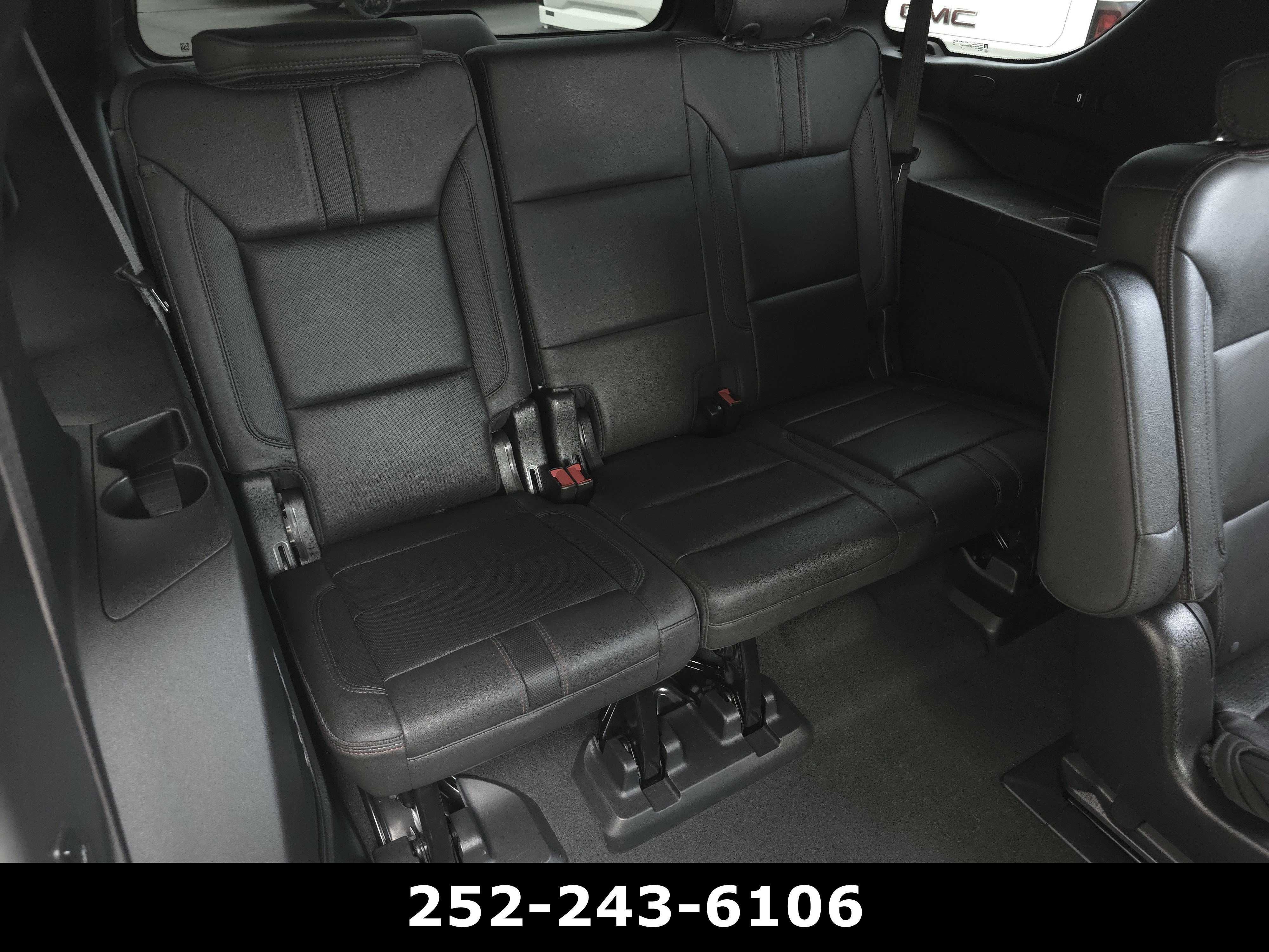 Used 2022 Chevrolet Tahoe RST w/ Luxury Package AWD/4WD image 36