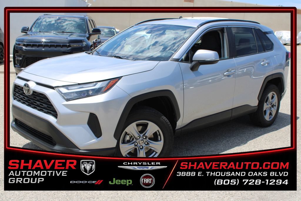 Used 2024 Toyota RAV4 XLE AWD/4WD image 1