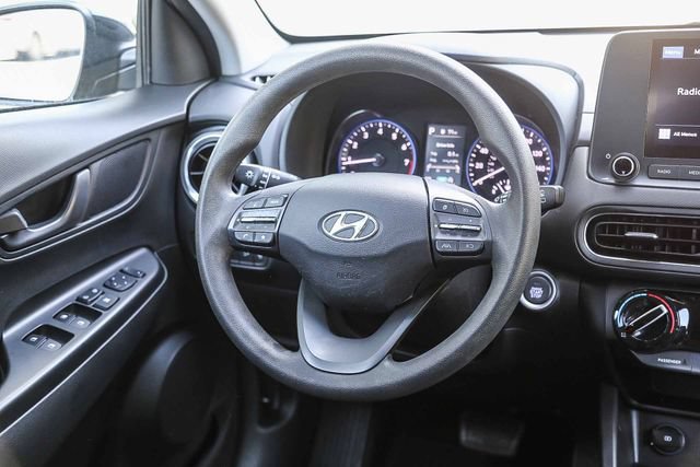 Certified 2022 Hyundai Kona SEL w/ Cargo Package AWD/4WD image 17