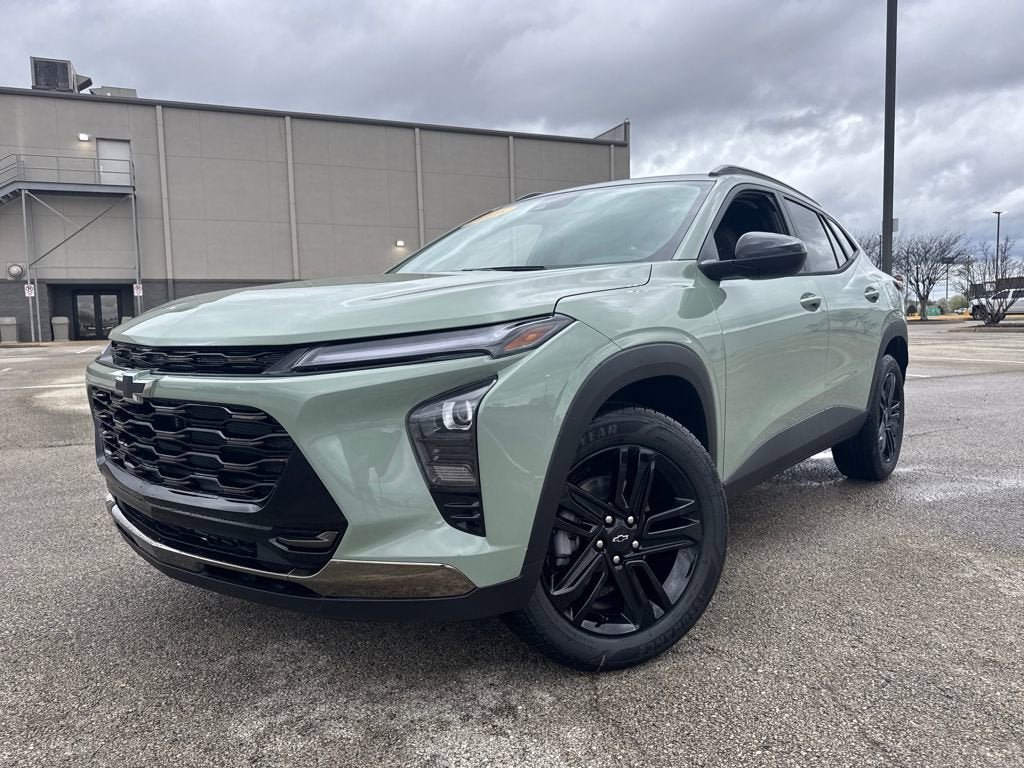 New 2026 Chevrolet Trax ACTIV w/ Driver Confidence Package FWD image 1