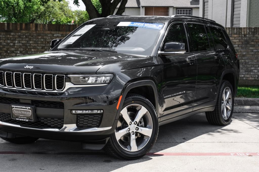Used 2022 Jeep Grand Cherokee L Limited RWD image 14