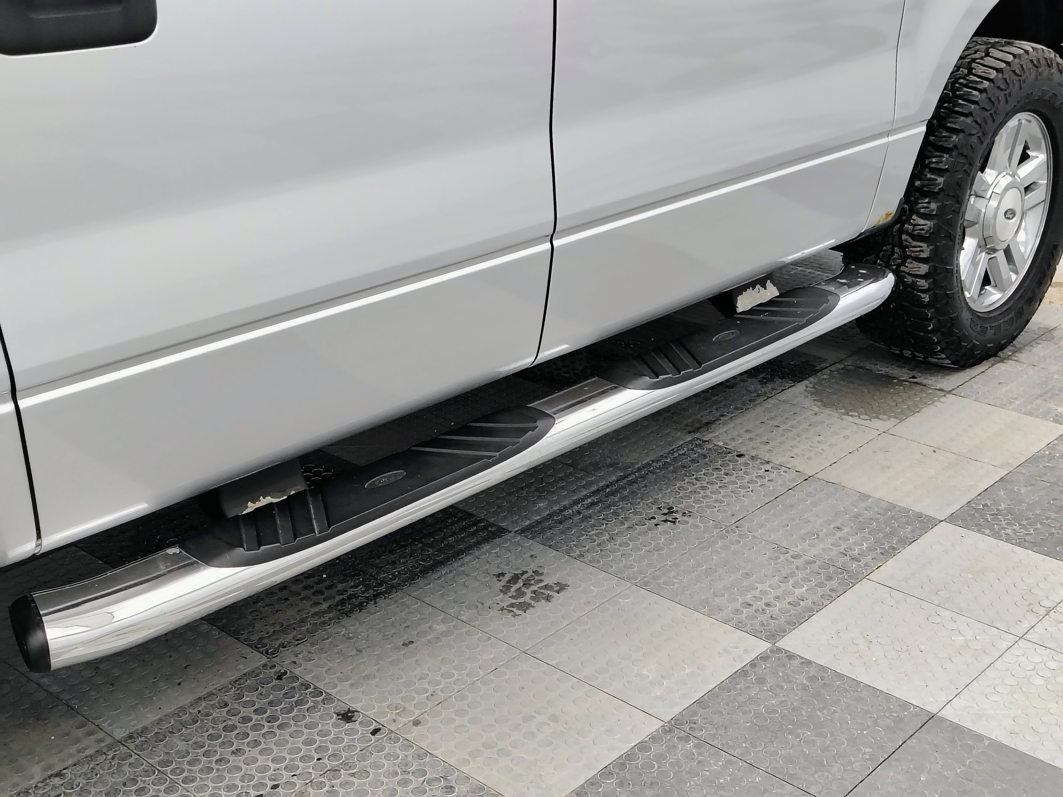 Used 2006 Ford F150 XLT image 11