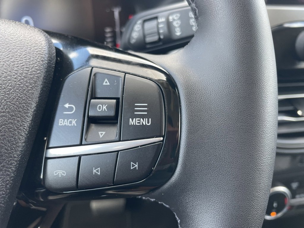Used 2023 Ford Escape Active image 9
