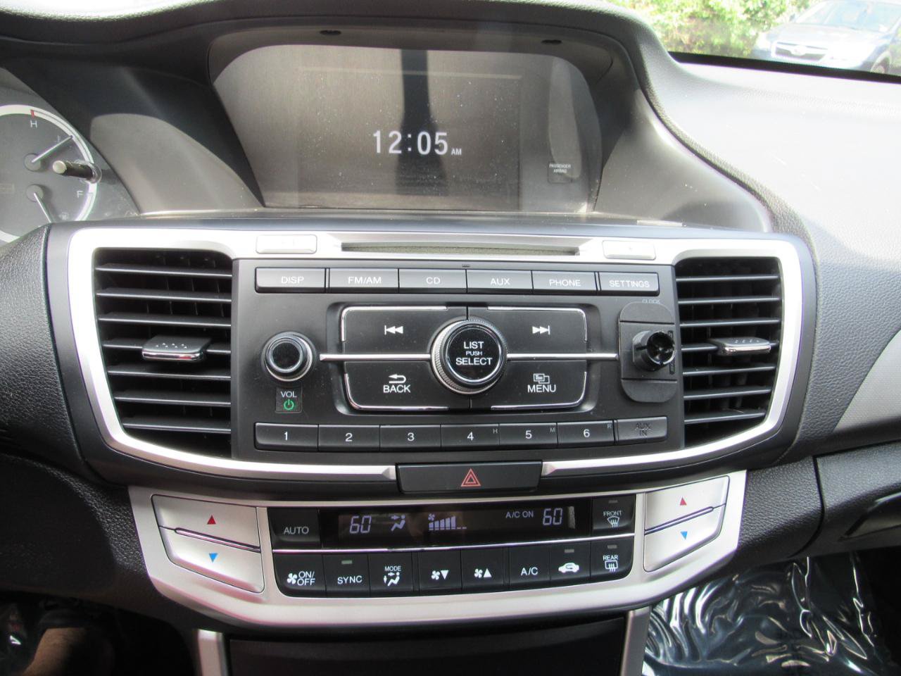 Used 2015 Honda Accord LX image 17