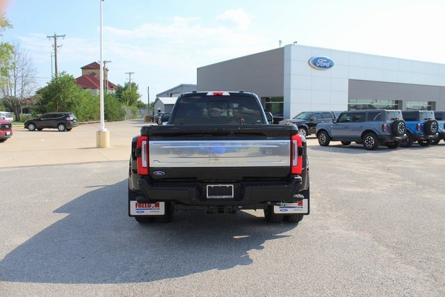 New 2026 Ford F350 Platinum w/ Platinum Plus Package image 4