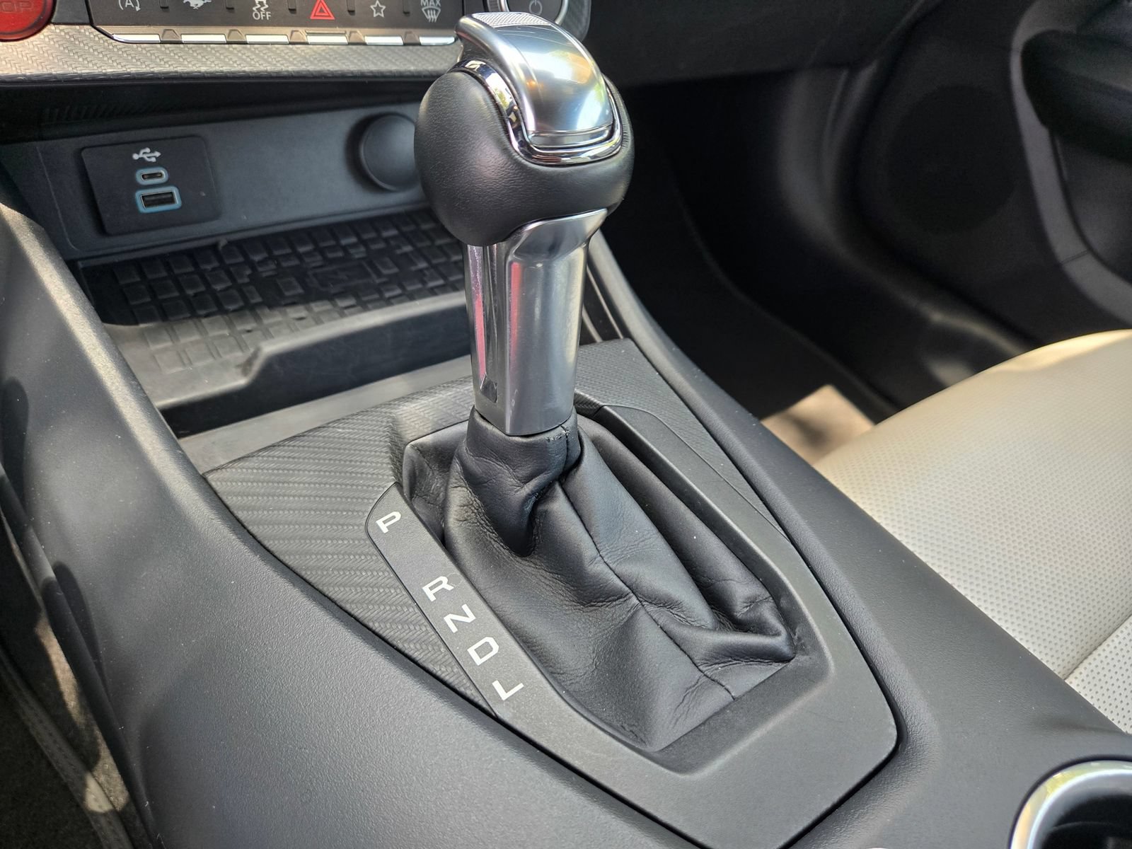 Used 2024 Ford Mustang Premium RWD image 19